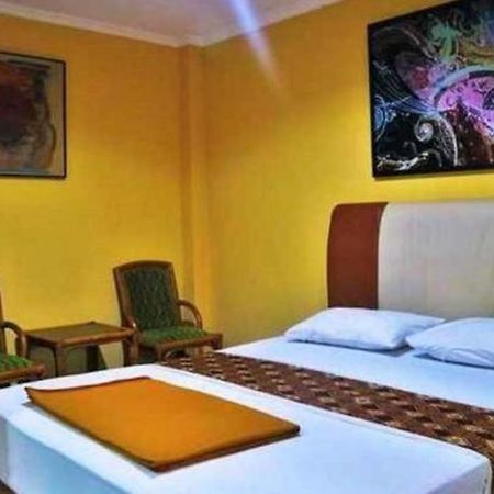 Hotel Syariah Wisma Nendra Jogjacarta Exterior foto